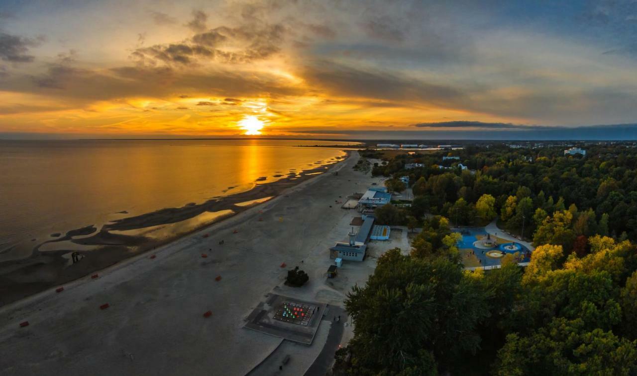 Katarina Apartments Pärnu Exteriör bild