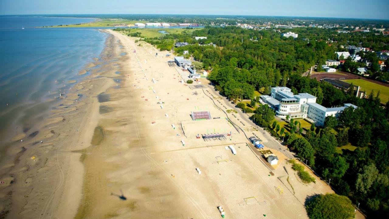 Katarina Apartments Pärnu Exteriör bild